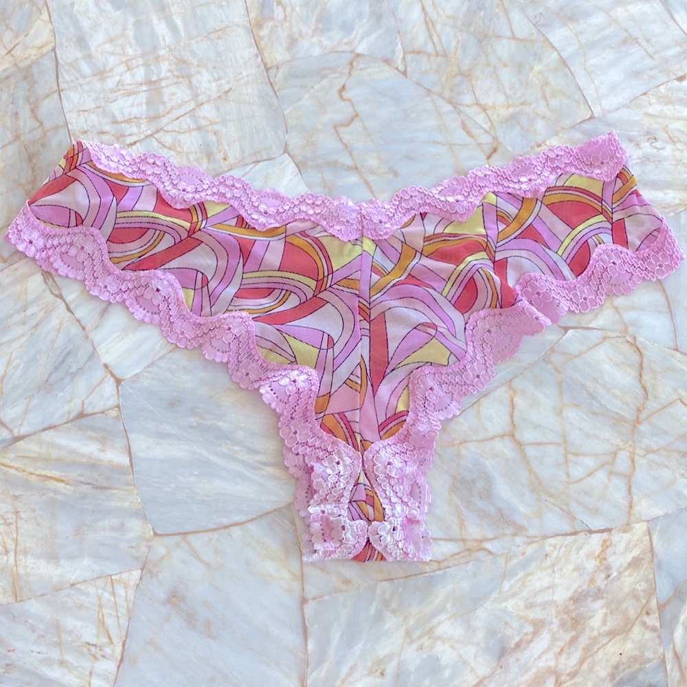 Large VS Very Sexy Cheeky Pink Multi-color  Panty - Picture 5 of 6